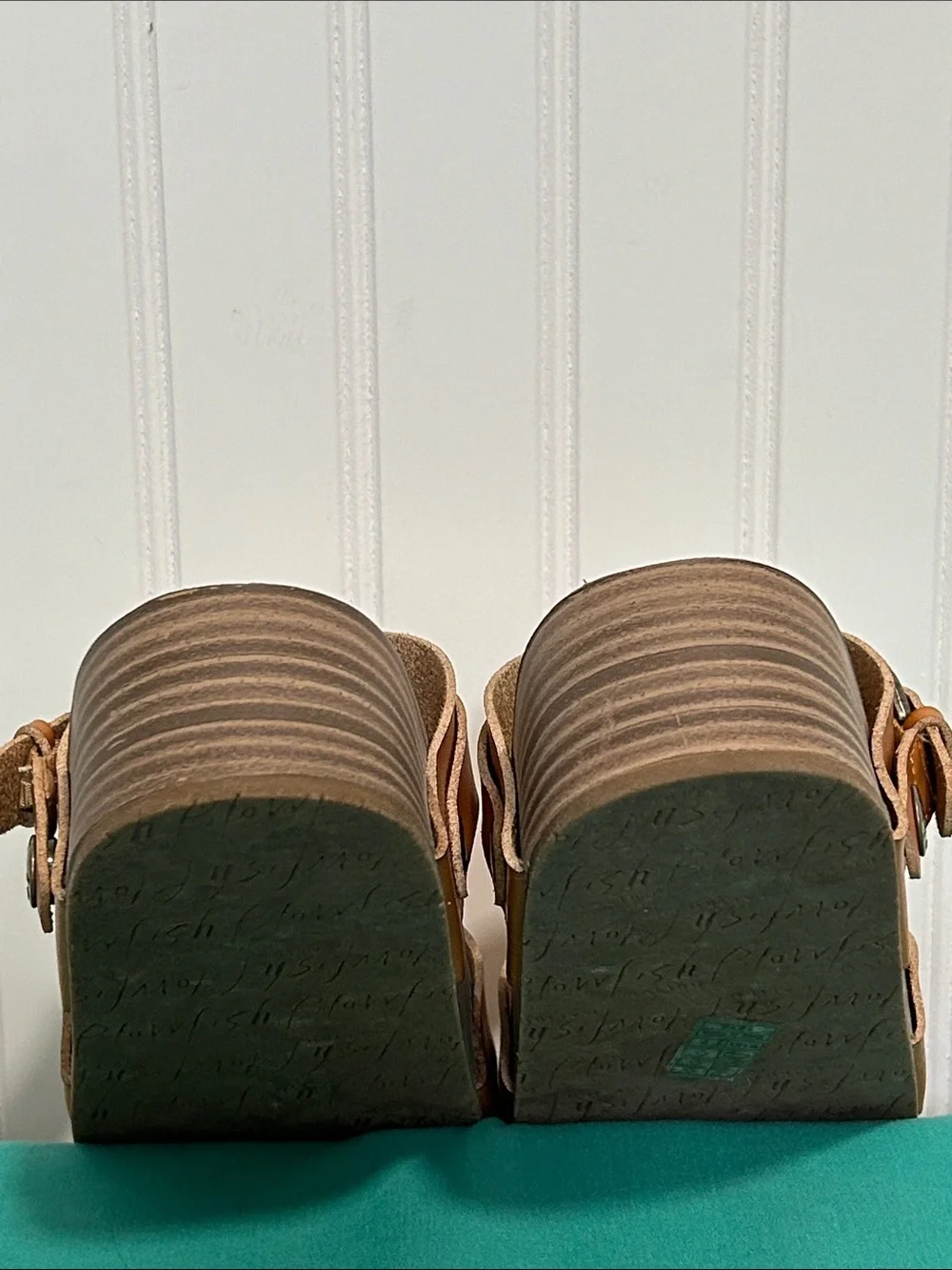 BLOWFISH Malibu Women's Tan Double Strap Wedge Slide Style Sandals Sz: 7